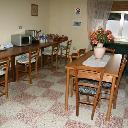 Salento Al Mare Bed and Breakfast Taviano  Eksteriør billede